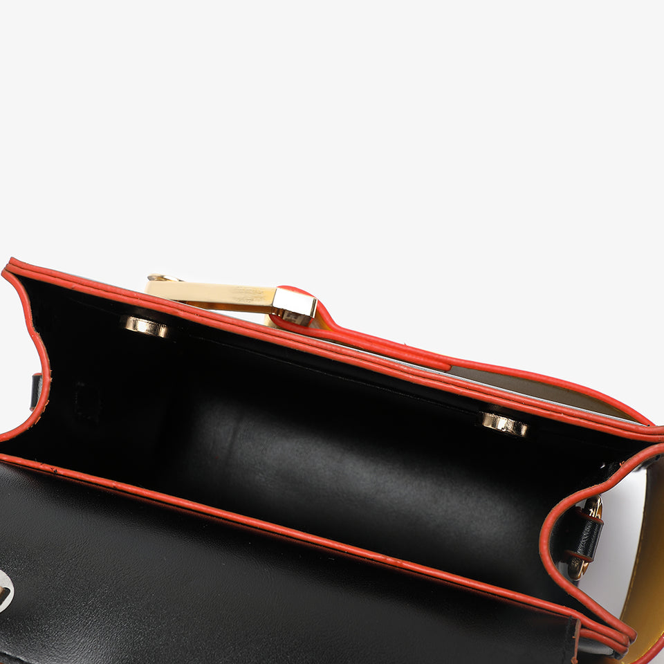 Colourblock handle boxy PU leather bag in white
