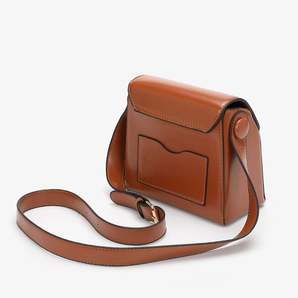 Retro streamlined PU leather crossbody bag in brown